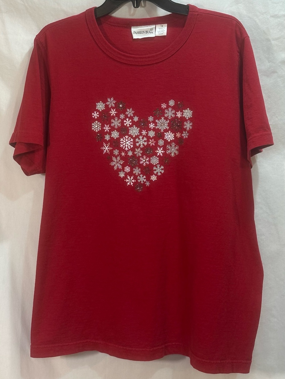 Fashion Bug Red Heart Snowflake Tee